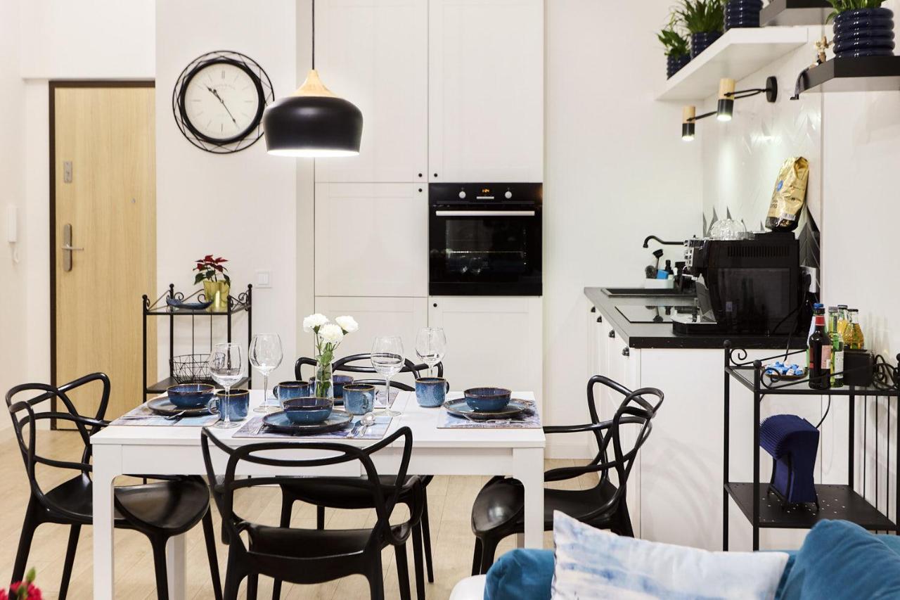 Golden Hour Apartments - Platan Tower Свиноуйсьце Экстерьер фото